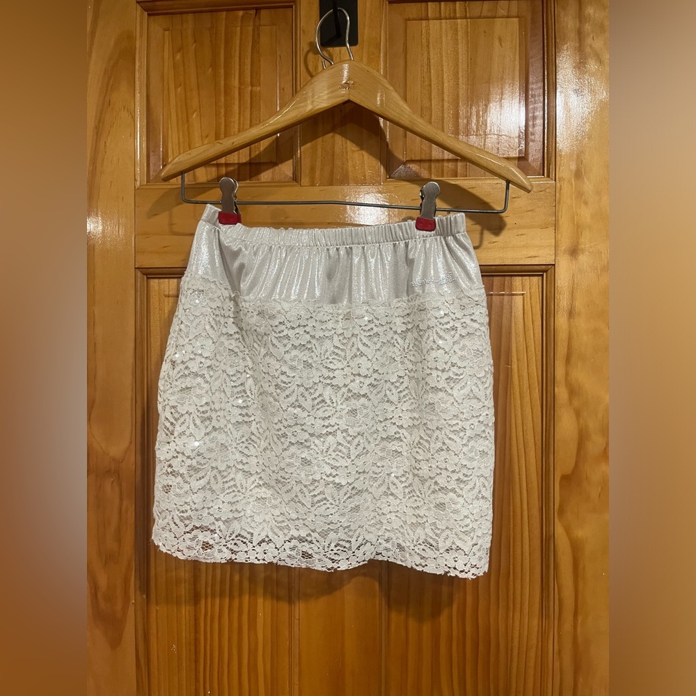 Mimisol Made in Italy Ivory Floral Lace Holiday Elegant White Lace Skirt